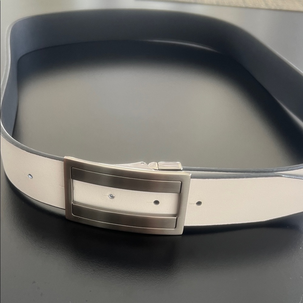 Men's Black and White Leather Belt